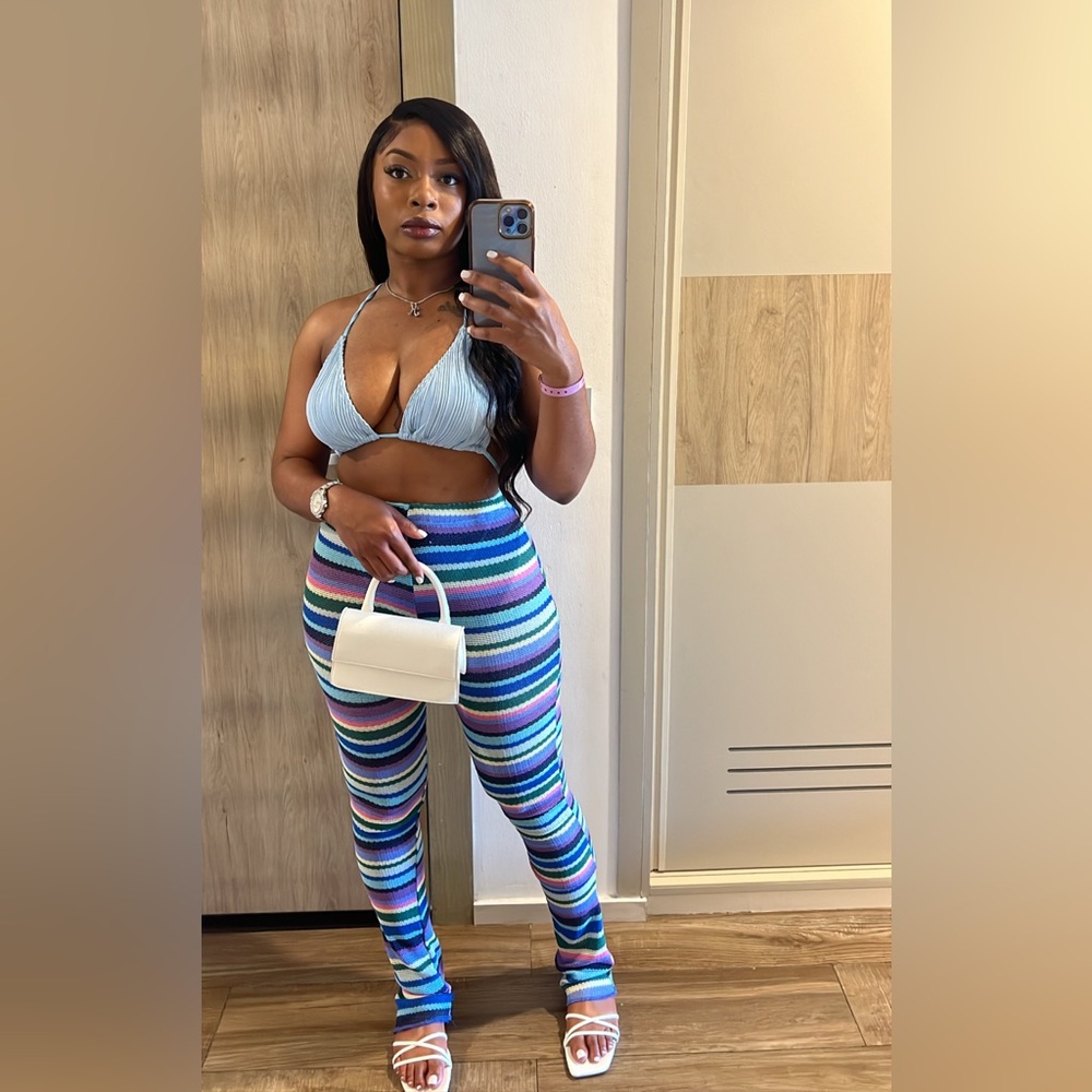 Striped Multicolor Leggings and Light Blue Halter Top